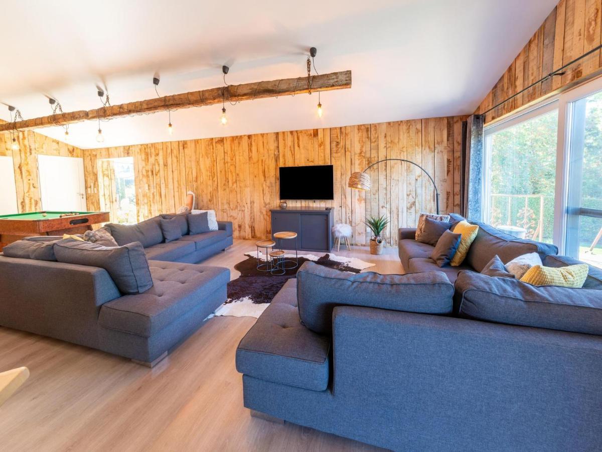 Lush Chalet Near Lake Of B Tgenbach Wirtzfeld Exterior foto